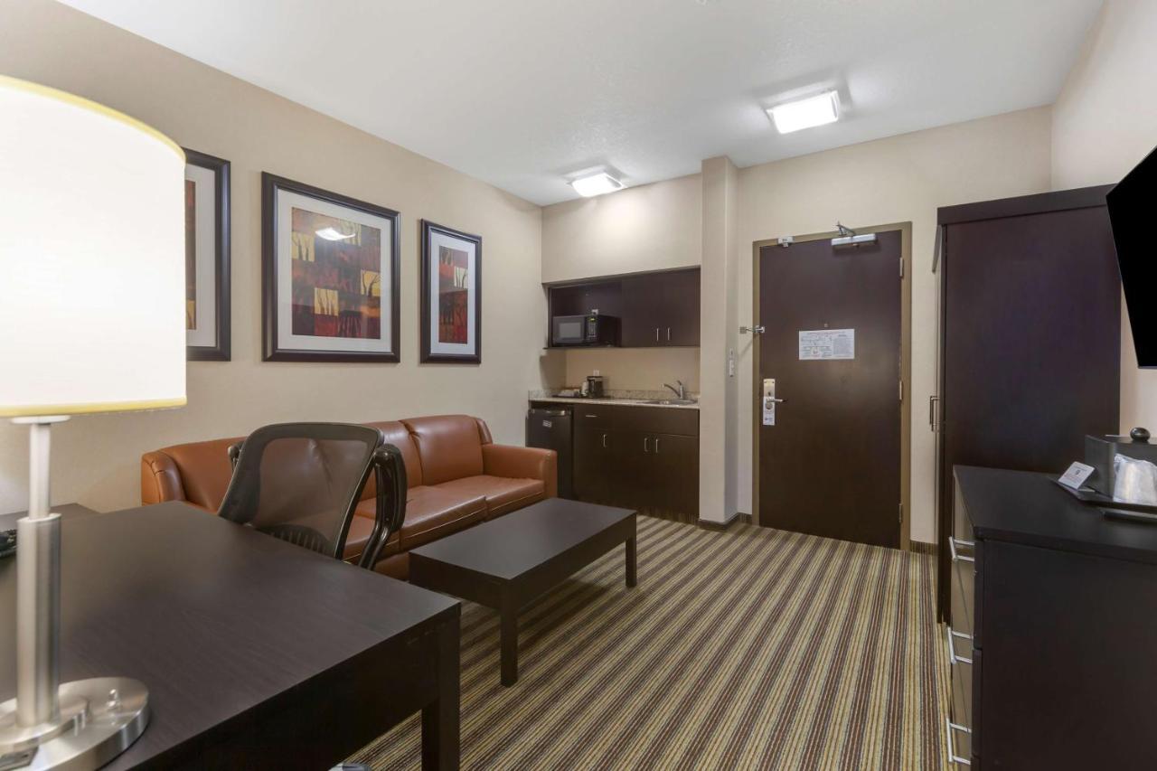 Best Western Plus Sherwood Park Inn & Suites Eksteriør bilde